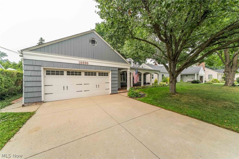 18690 Inglewood Avenue, Rocky River, OH - Photo 3