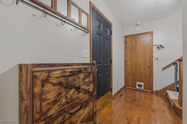 1004 51st Street, Vienna, WV - Photo 6