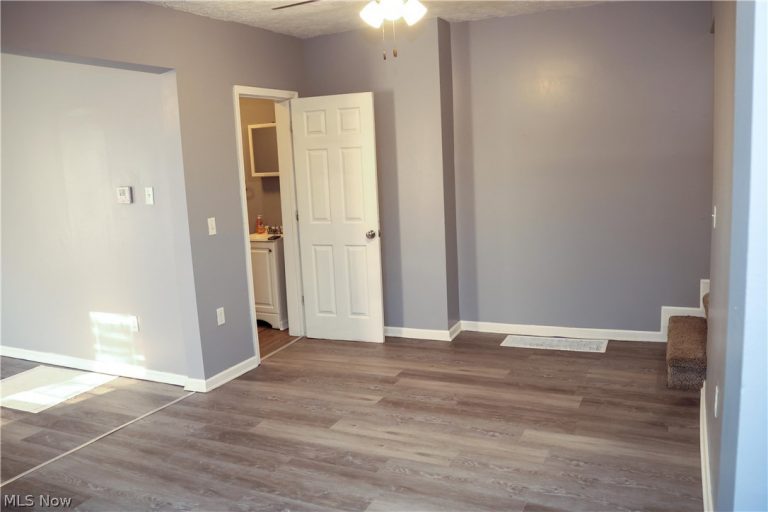 240 Miller Avenue, Akron, OH - Photo 6