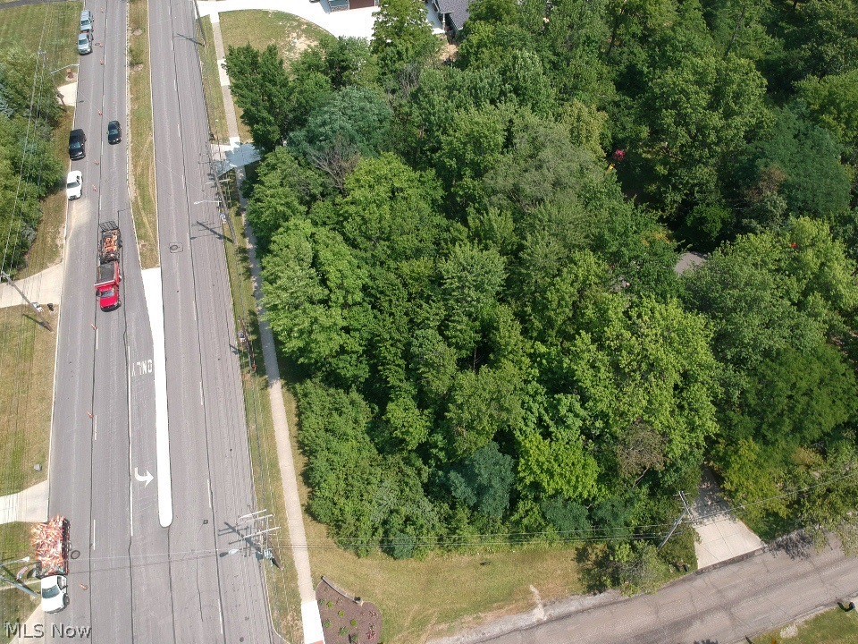 Winding Way, Brecksville, OH