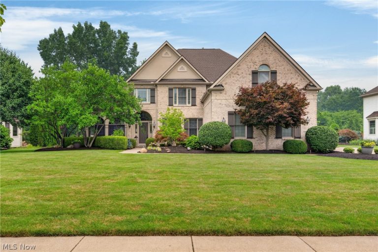 28948 Weybridge Drive, Westlake, OH - Photo 2