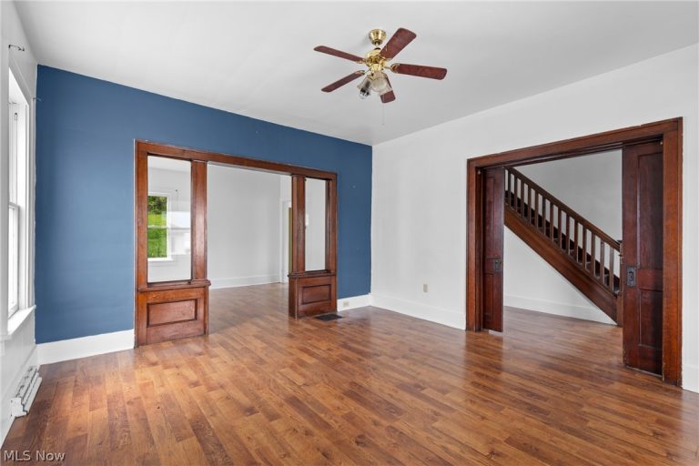 3233 Elm Street, Weirton, WV - Photo 6