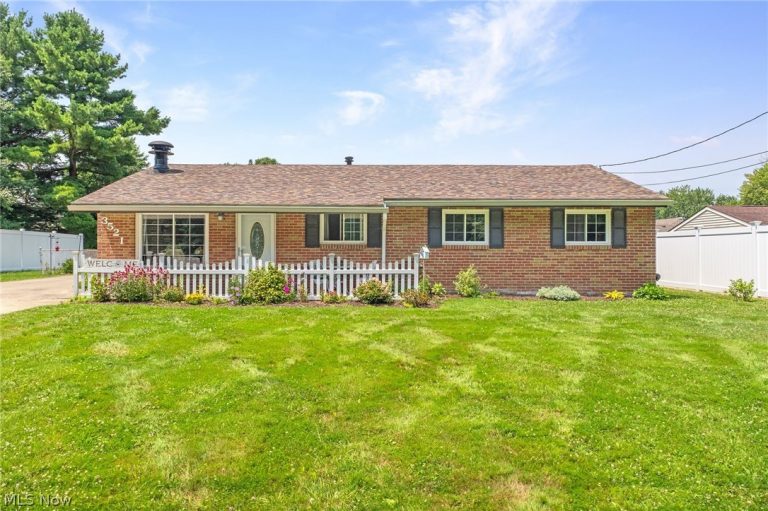 3521 Lawndale Drive, Kent, OH, 44240