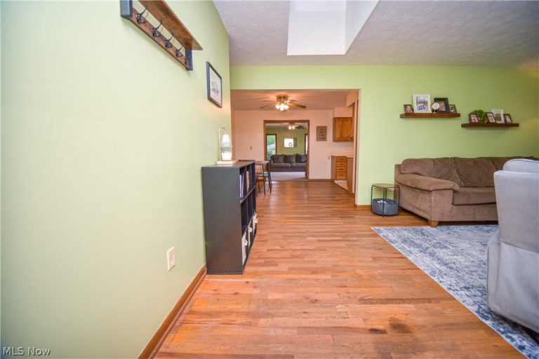 40 Lasalle Street, Medina, OH - Photo 2