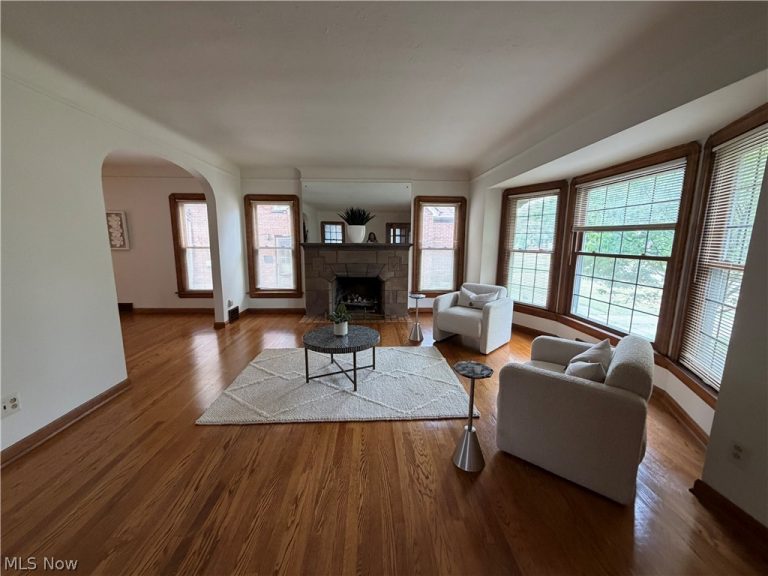 260 214th Street, Euclid, OH - Photo 5