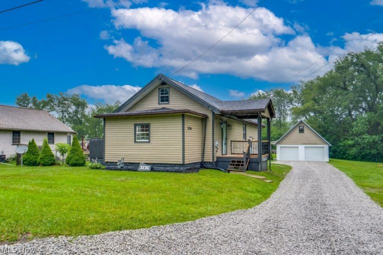 3236 Young Avenue, Massillon, OH, 44647