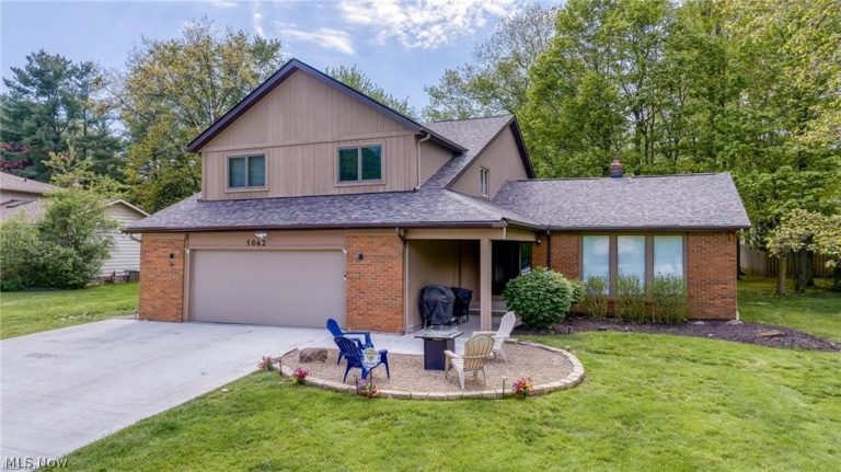 5062 Lansdowne Drive, Solon, OH - Photo 3