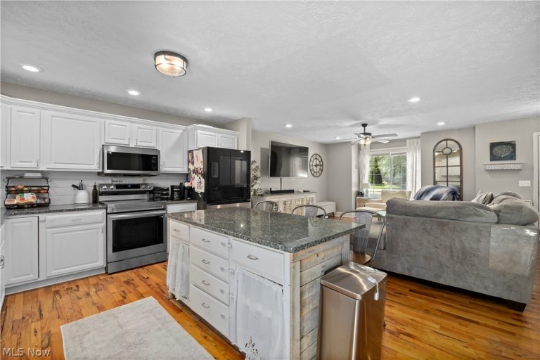 1193 Elm Street, Grafton, OH - Photo 8