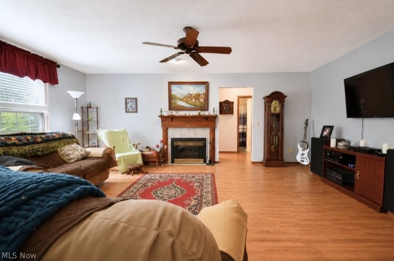 5566 River Road, Madison, OH - Photo 8