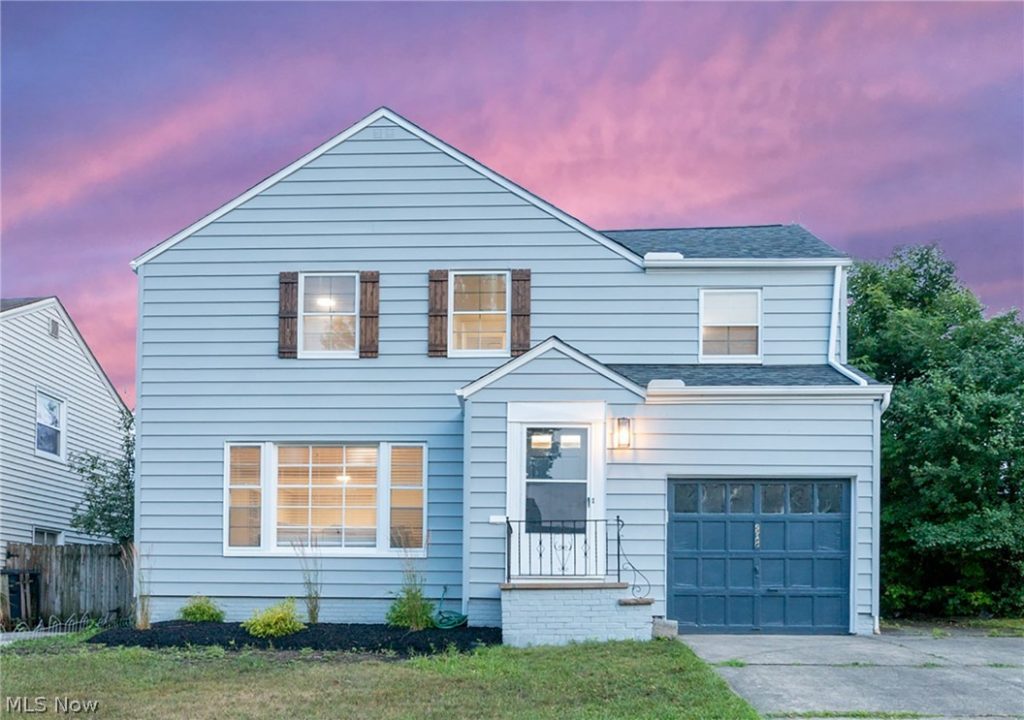 23100 Groveland Road, Beachwood, OH