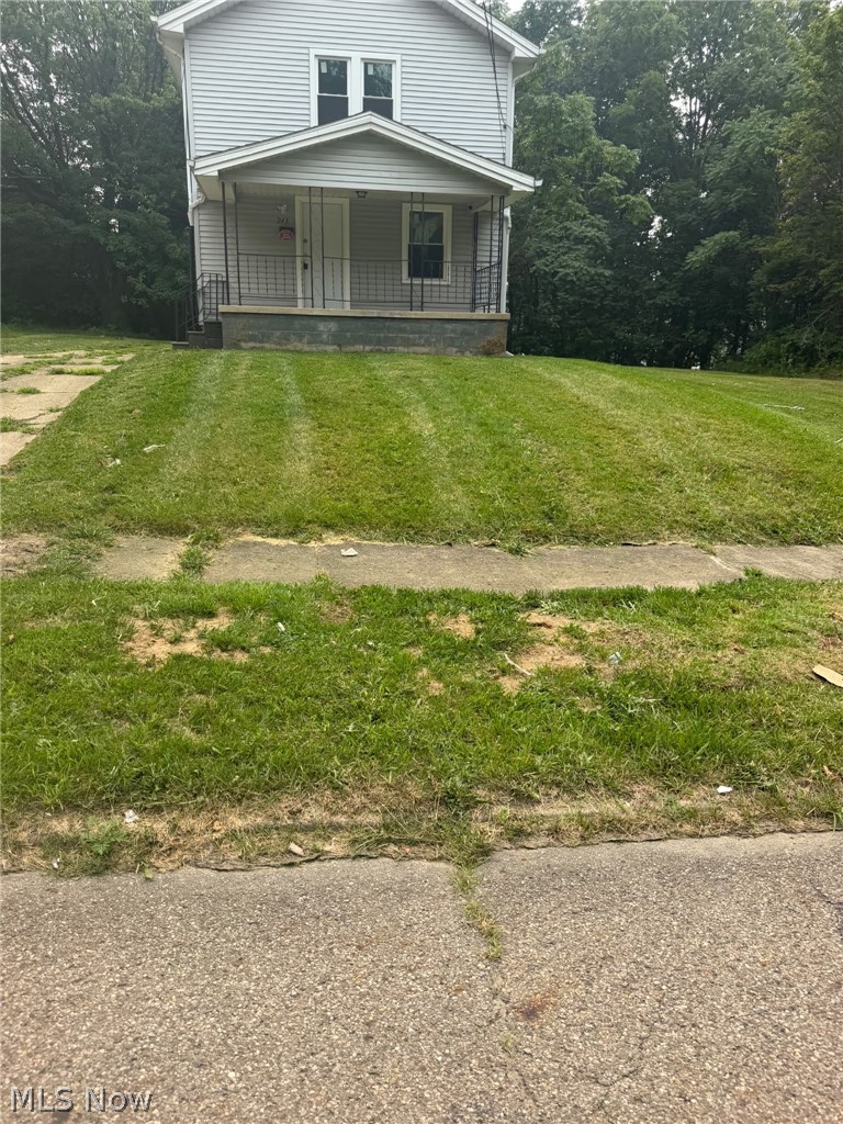 243 Marmion Avenue, Youngstown, OH - Photo 2