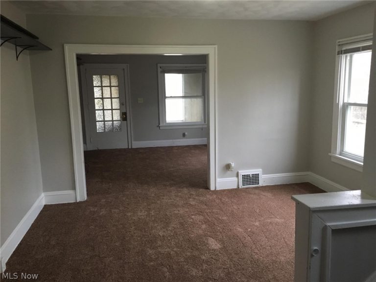 246 Center Road, Bedford, OH - Photo 5