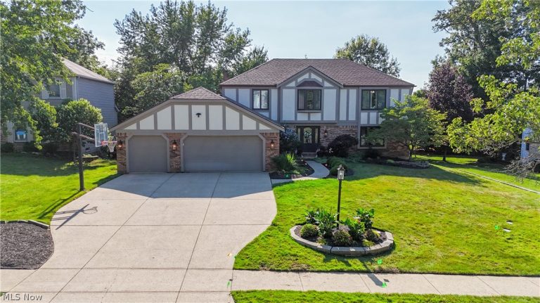 18510 Heritage Trail, Strongsville, OH, 44136
