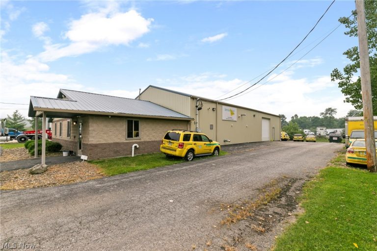 75 Eastgate Drive, North Lima, OH - Photo 4