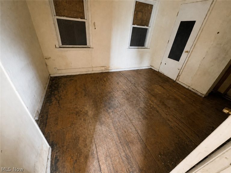 1902 Rowley Avenue, Cleveland, OH - Photo 8