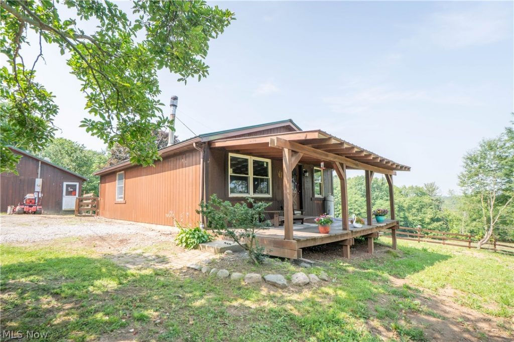 767 West Salem Road, Creston, OH
