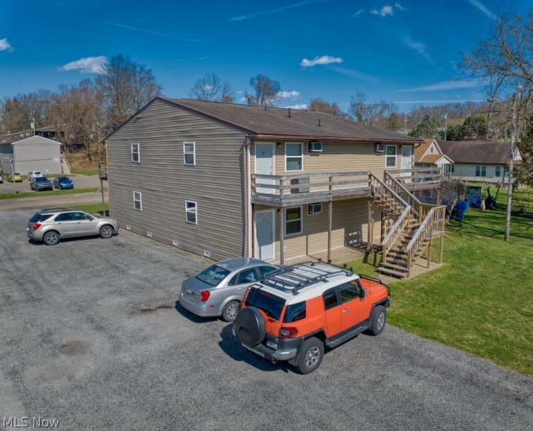1016 18th Street, Vienna, WV - Photo 4