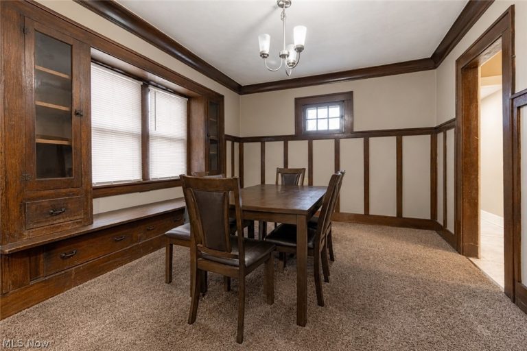 985 Bloomfield Avenue, Akron, OH - Photo 5