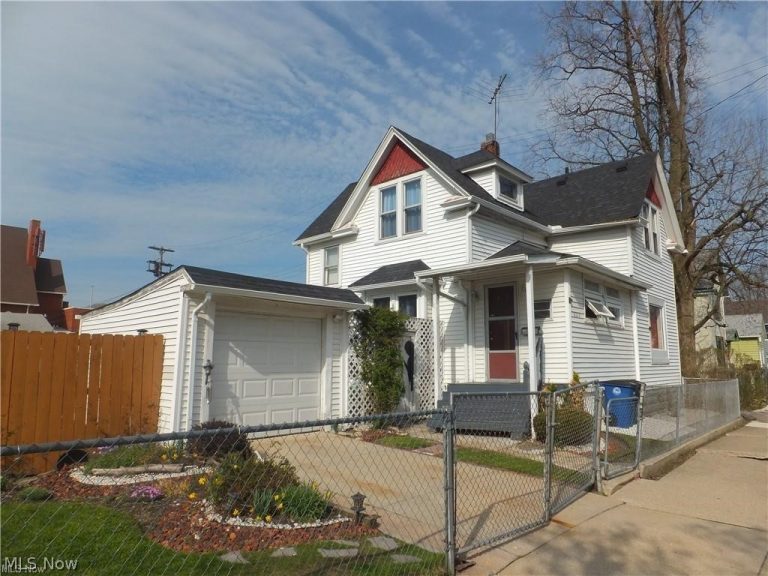4224 43rd Street, Cleveland, OH, 44109