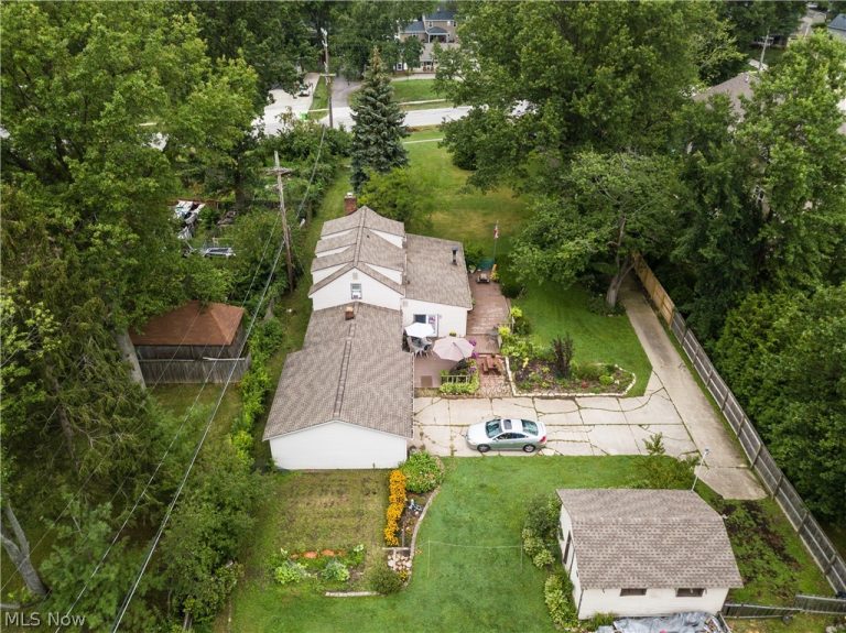 33191 Electric Boulevard, Avon Lake, OH - Photo 6