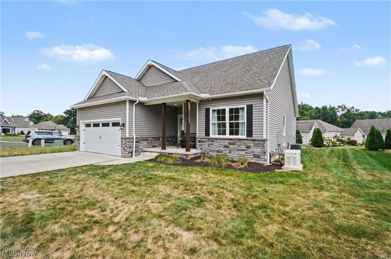 341 Alexis Lane, Canal Fulton, OH - Photo 2