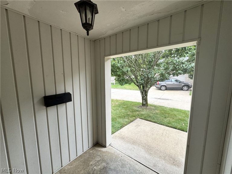 101 Brambly Hedge Drive, Millersburg, OH - Photo 3