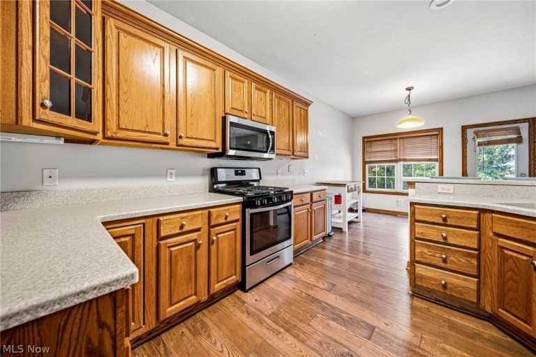 1587 Clipper Cove, Painesville, OH - Photo 8