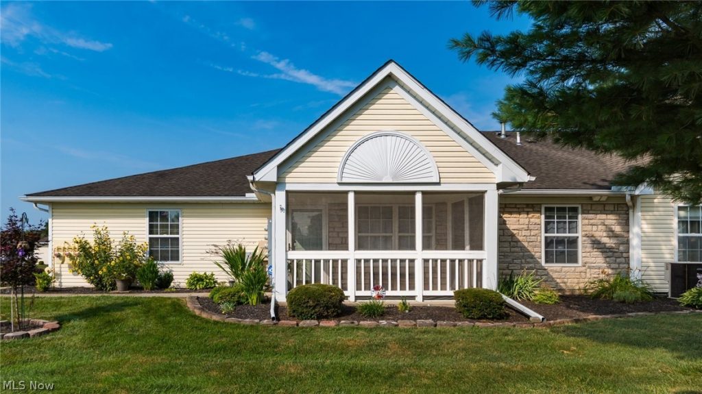 291 C Goosepond Road, Newark, OH
