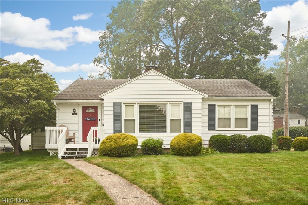 2388 17th Street, Cuyahoga Falls, OH