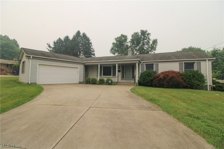 2985 Heatherbrae Drive, Youngstown, OH, 44514