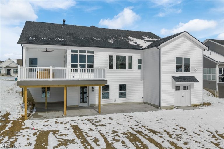 3672 Kenway Boulevard, Green, OH - Photo 8