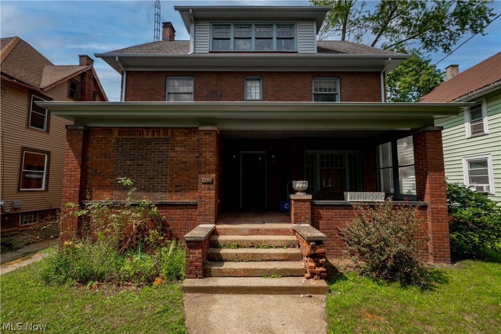 1255 Fulton Road, Canton, OH
