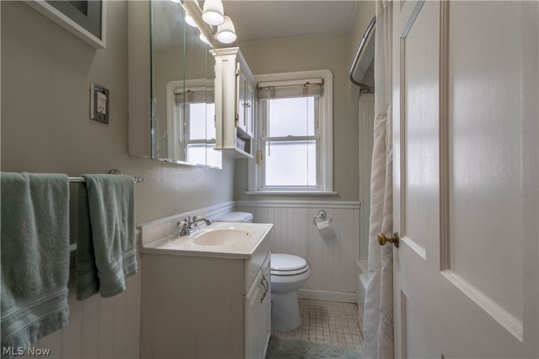 3193 139th Street, Cleveland, OH - Photo 8