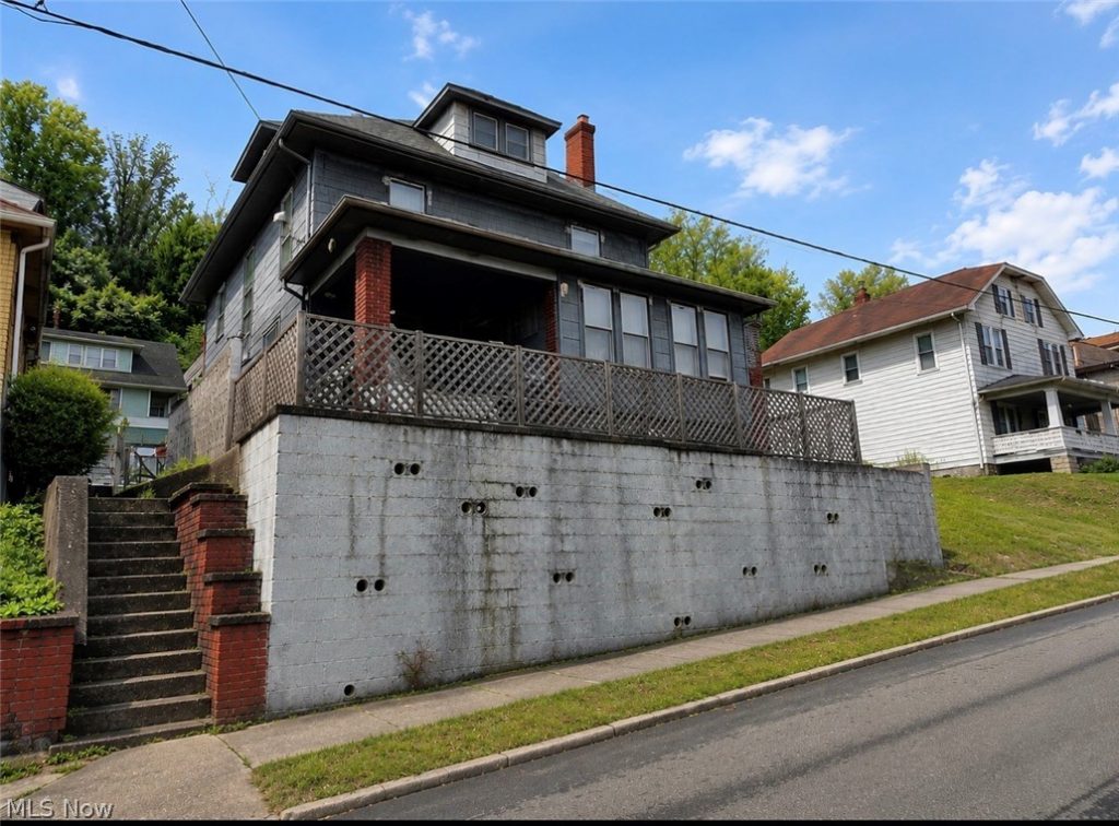 3423 Elm Street, Weirton, WV