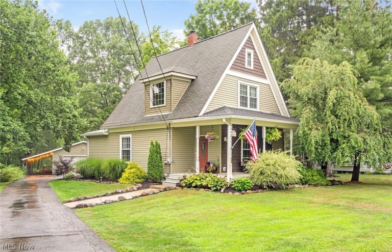 6342 Manchester Road, New Franklin, OH, 44216