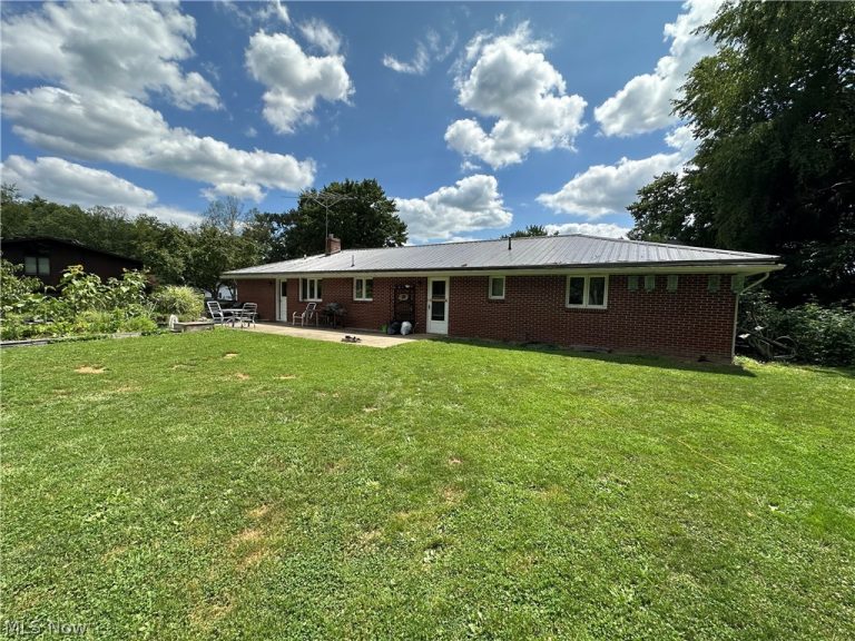 1116 Kennedy Street, Bergholz, OH - Photo 2