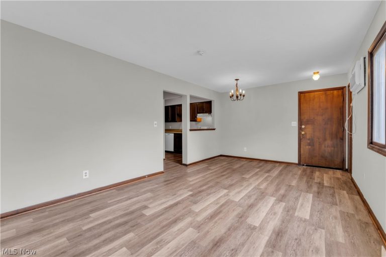 485 Center Road #1, Bedford Heights, OH - Photo 5