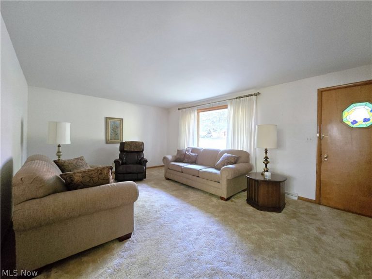 116 Hawthorne Avenue, Rittman, OH - Photo 3
