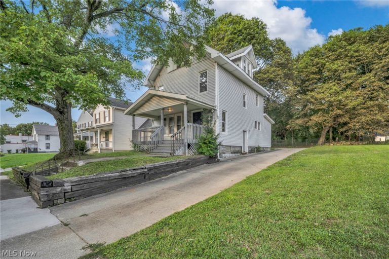 1267 Andrus Street, Akron, OH - Photo 8