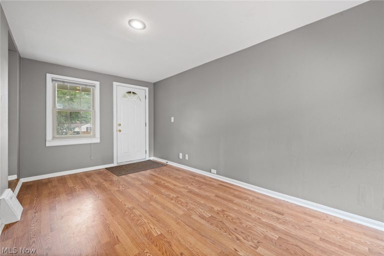 7471 Som Center Road, Solon, OH - Photo 6