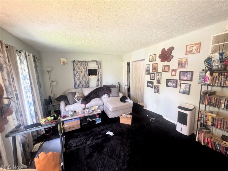 4669 174th Street, Cleveland, OH - Photo 8