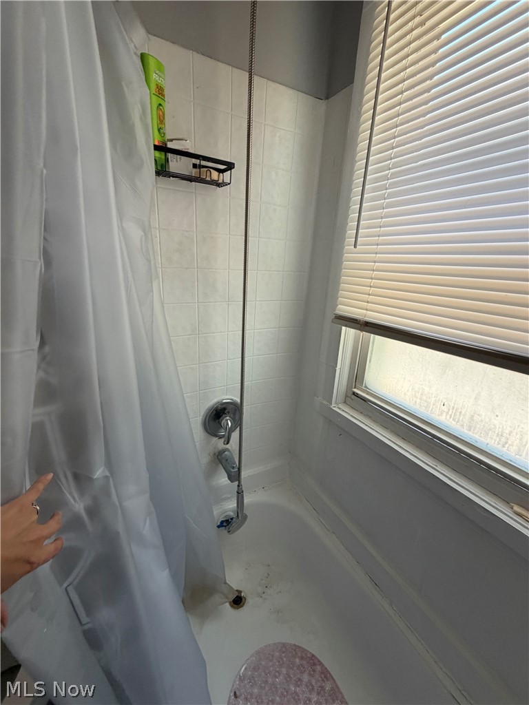 11101 Nelson Avenue, Cleveland, OH - Photo 6