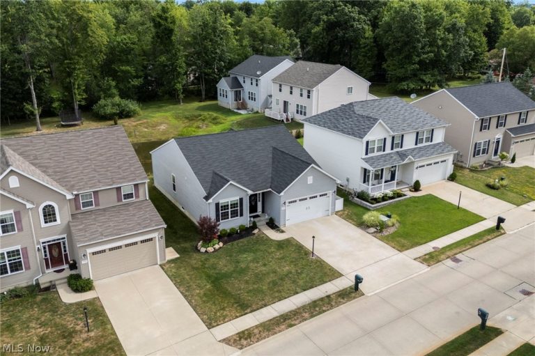 3725 East Boulevard, Aurora, OH - Photo 3