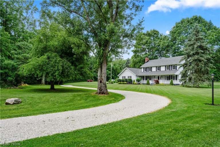 7694 Hartman Road, Wadsworth, OH - Photo 8