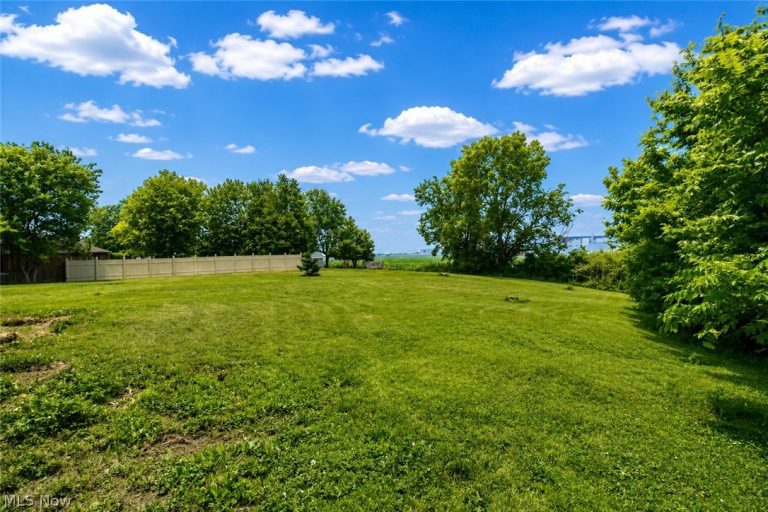 111 Catawba Road, Port Clinton, OH - Photo 6