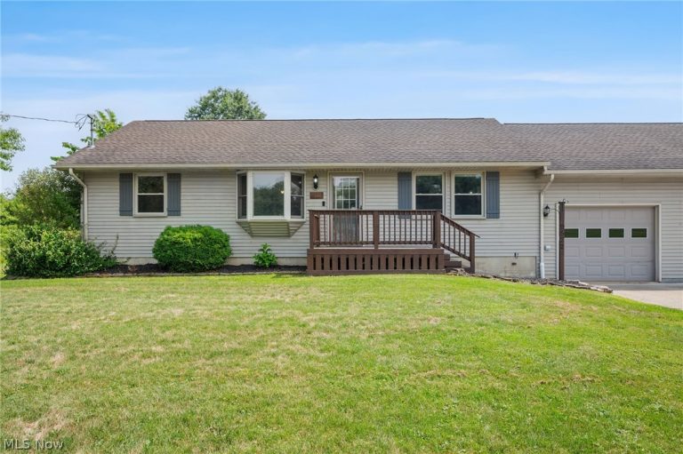 9522 Newton Falls Road, Ravenna, OH - Photo 4