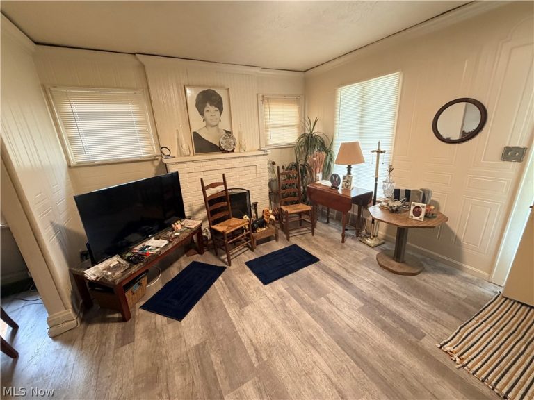 1214 Mckinley Avenue, Akron, OH - Photo 4