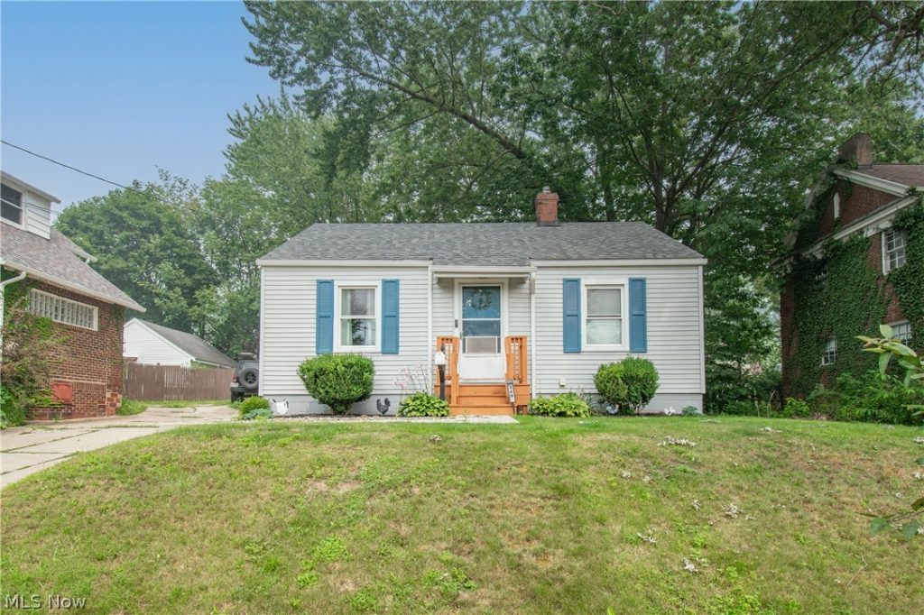349 Morningview Avenue, Akron, OH