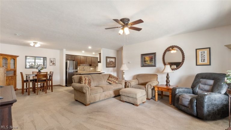 291 C Goosepond Road, Newark, OH - Photo 4