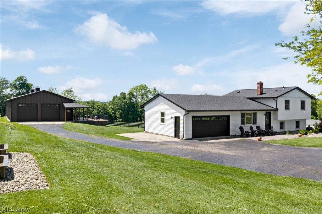 695 Lebanon Road, Dalton, OH